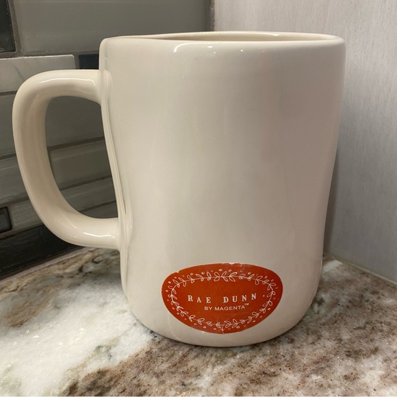 NEW RAE DUNN iBUENOS DíAS Mug 16oz Magenta Spanish Good Morning Coffee Tea Cup - Picture 3 of 6